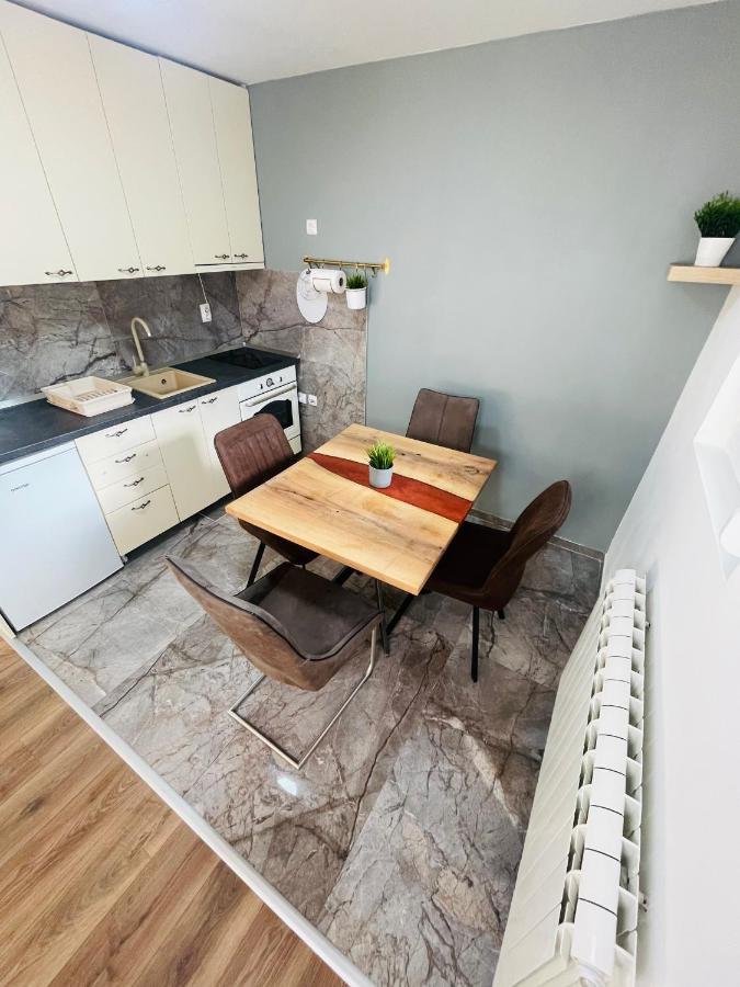 Muki Apartment Surcin